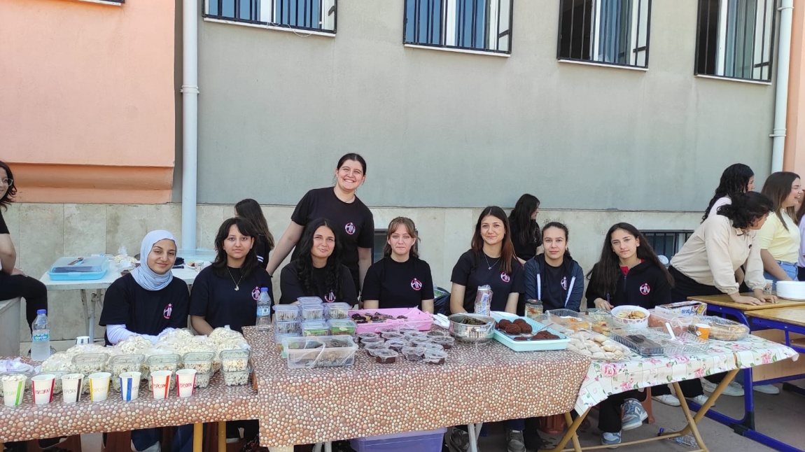 ÇEDES Projesi Kapsamında Kermesimizi ve Resim/Proje Sergimizi Gerçekleştirdik